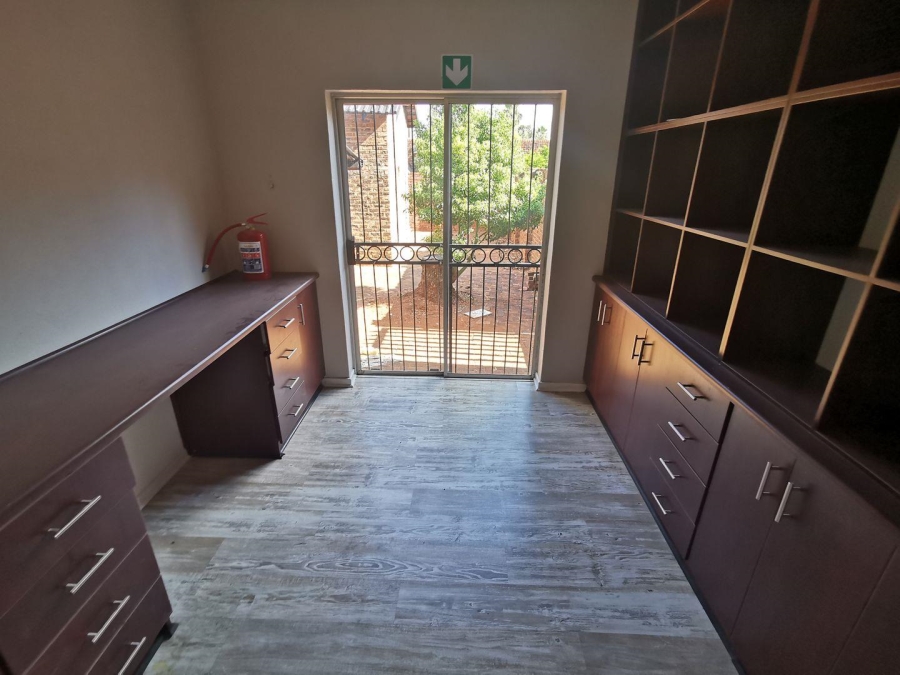 To Let commercial Property for Rent in Wilkoppies North West